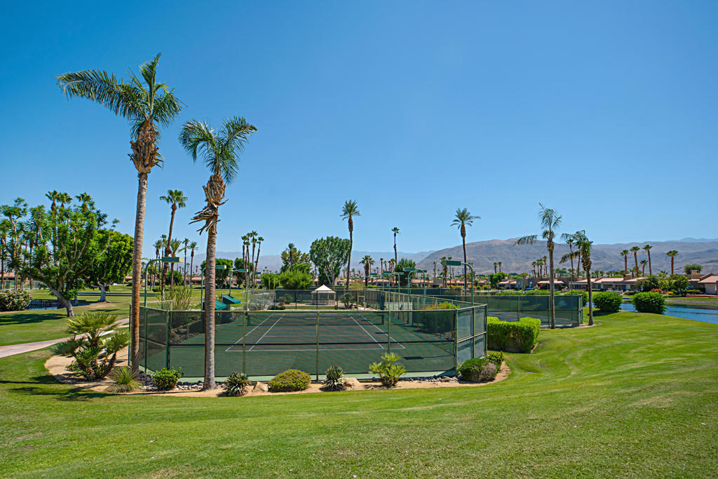 129 Lake Shore Drive