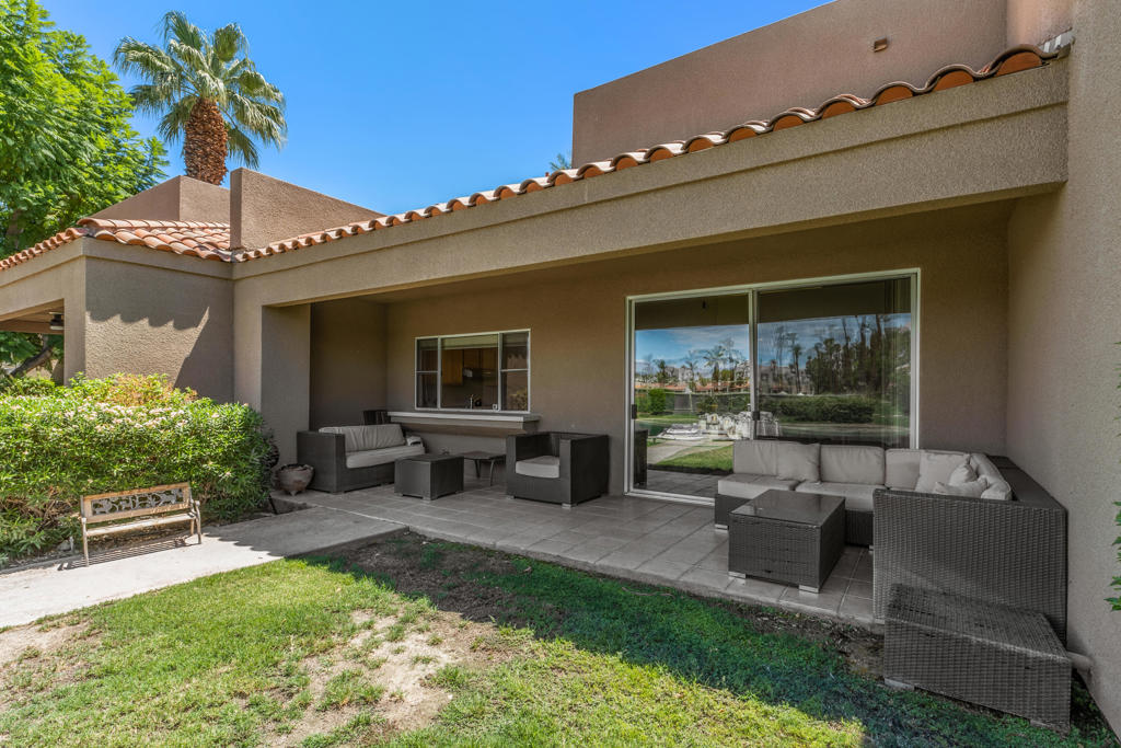 129 Lake Shore Drive