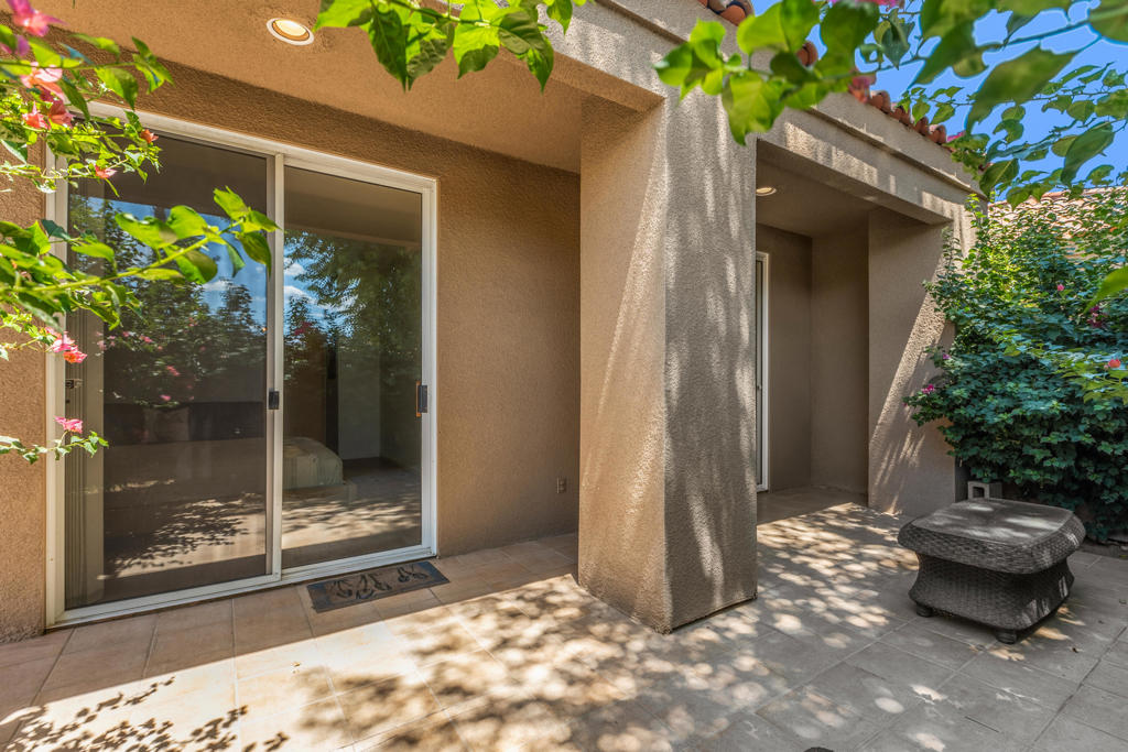 129 Lake Shore Drive