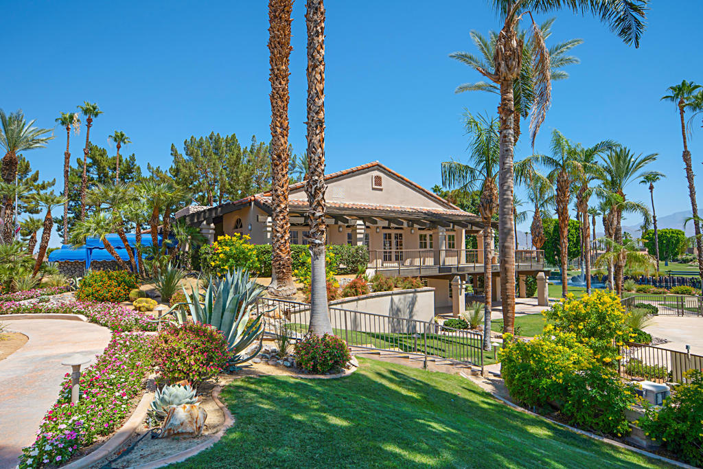 129 Lake Shore Drive