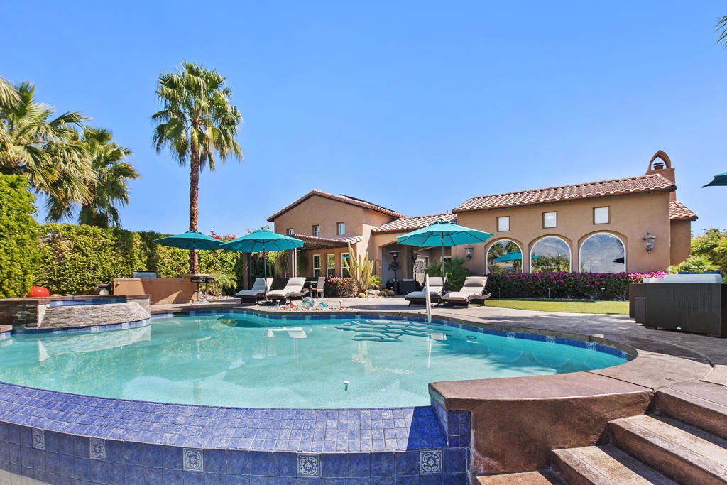 34 Via Santo Tomas Drive