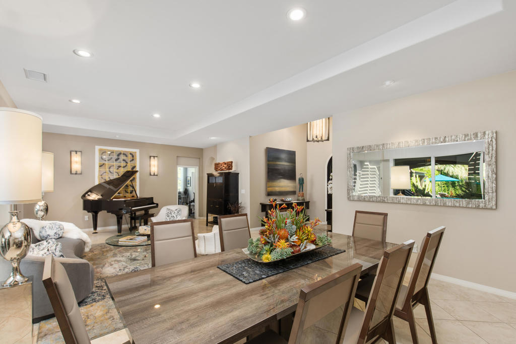 34 Via Santo Tomas Drive