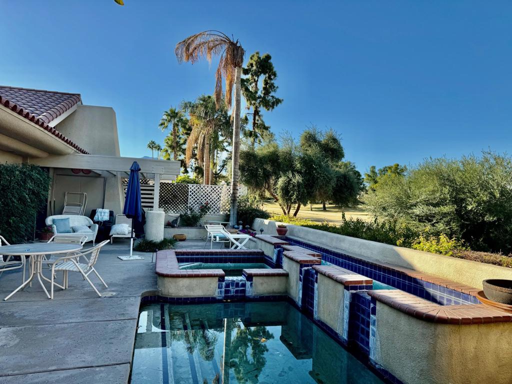 198 S Kavenish Drive