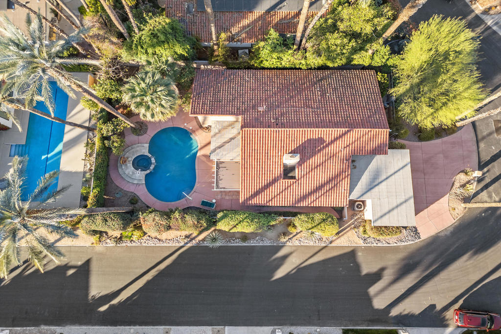 40 Lincoln Place