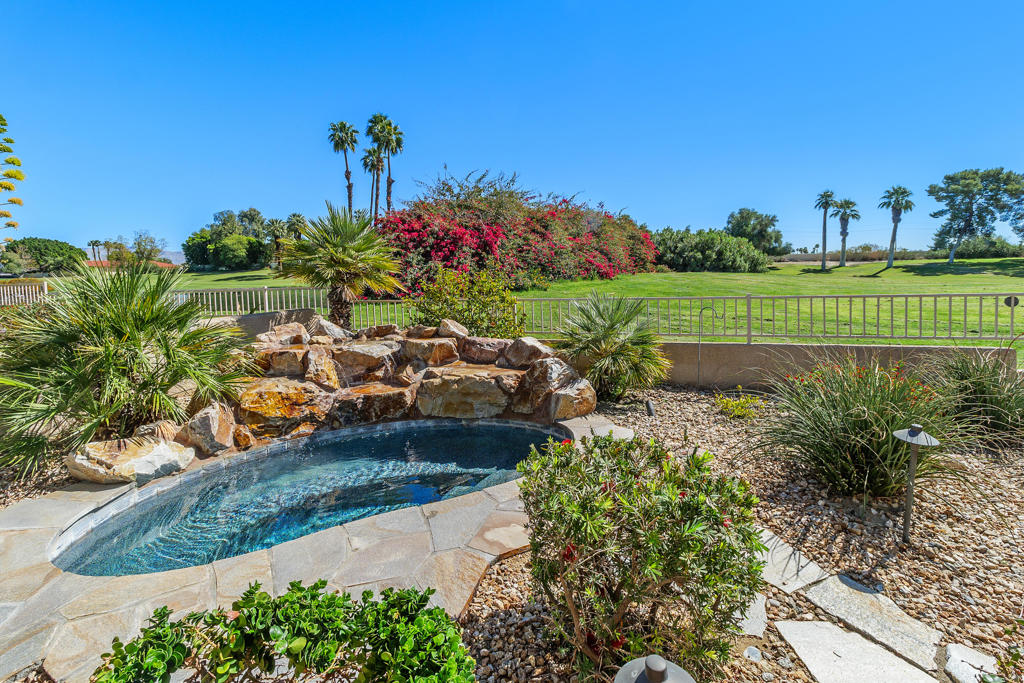 133 Kavenish Drive