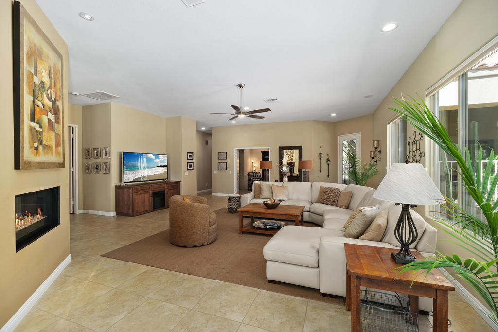 133 Kavenish Drive