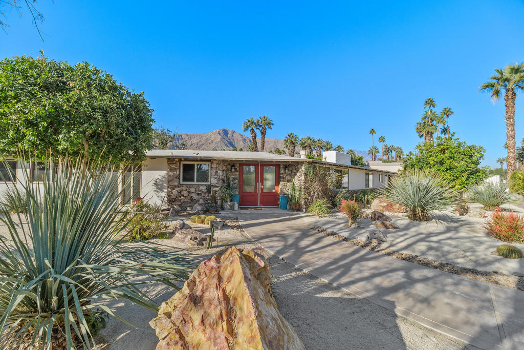 70801 Fairway Drive