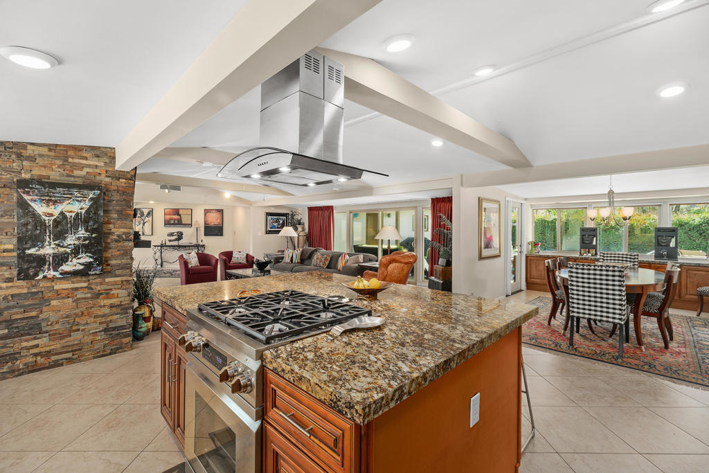 70801 Fairway Drive