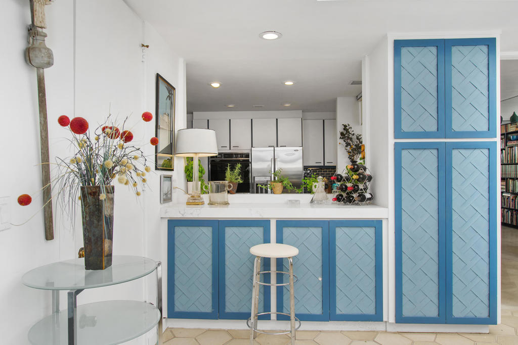 1020 Tamarisk West Street