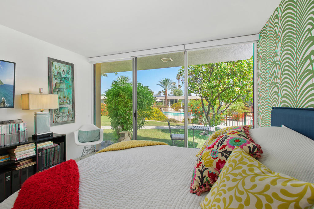 1020 Tamarisk West Street