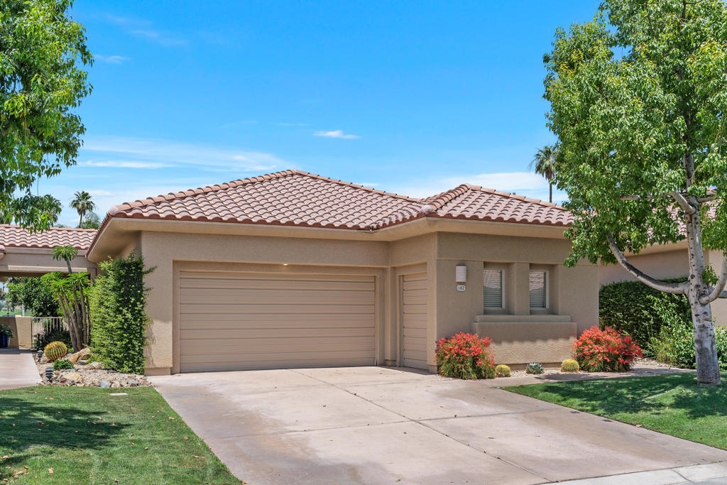 182 Kavenish Drive