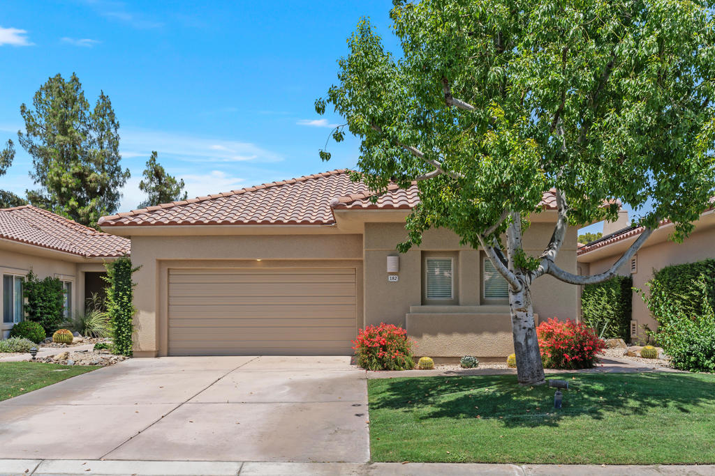 182 Kavenish Drive