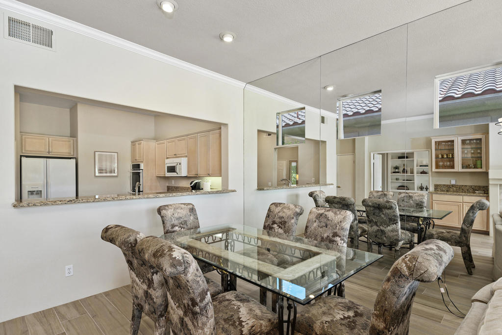 182 Kavenish Drive