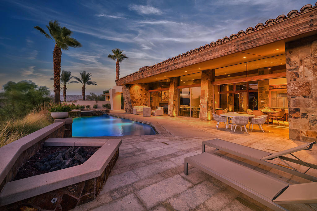 9 Rockcrest