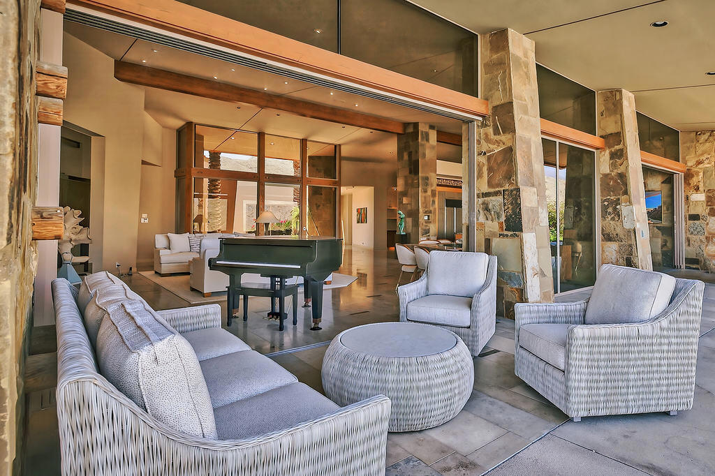 9 Rockcrest