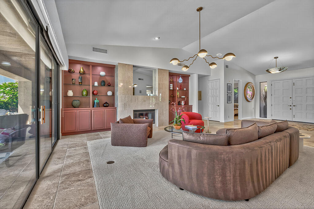 42480 Buccaneer Court
