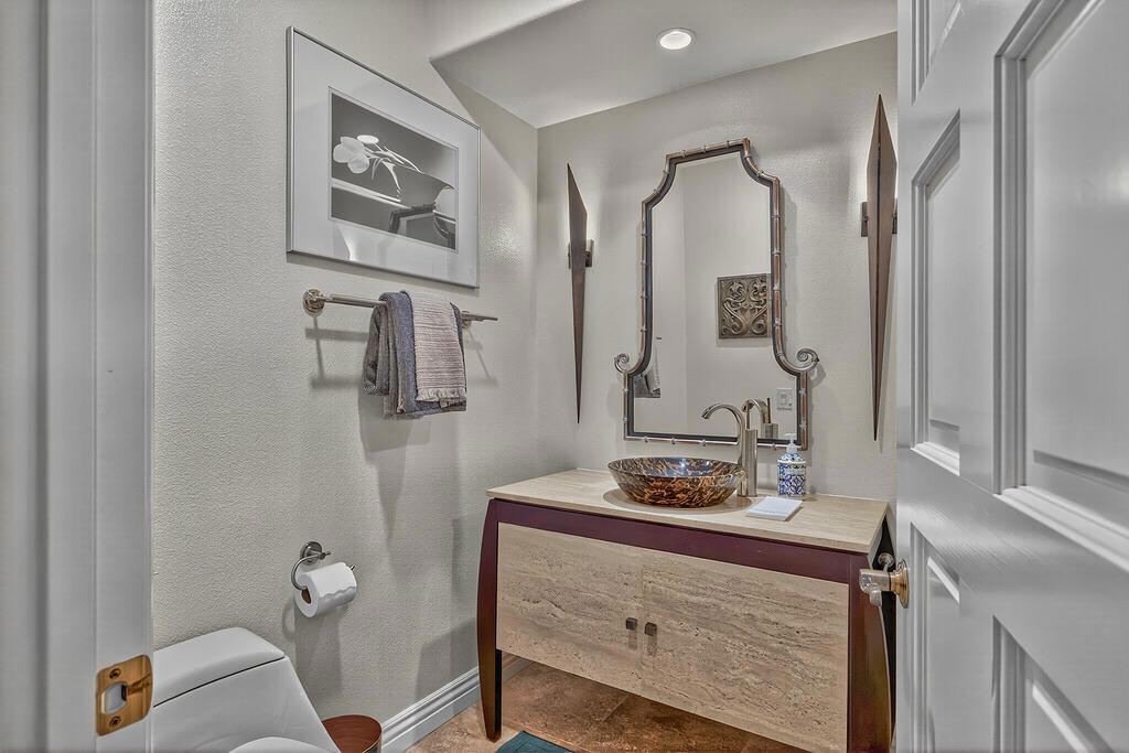 42480 Buccaneer Court