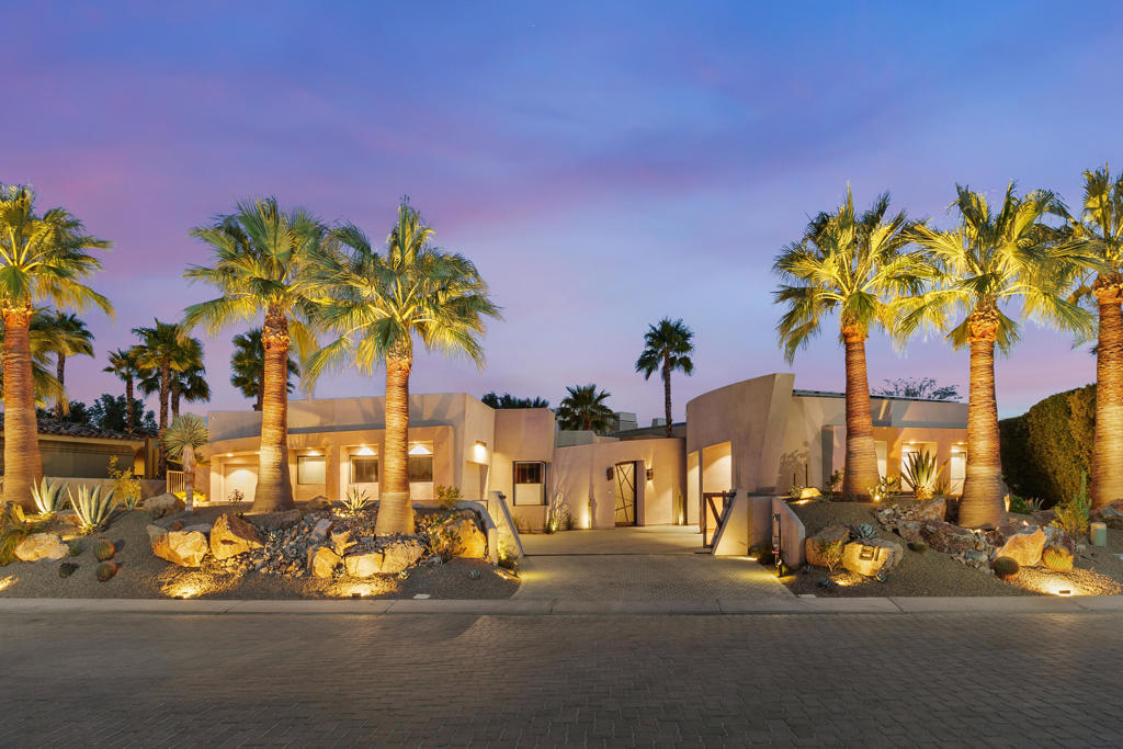 81 Royal Saint Georges Way