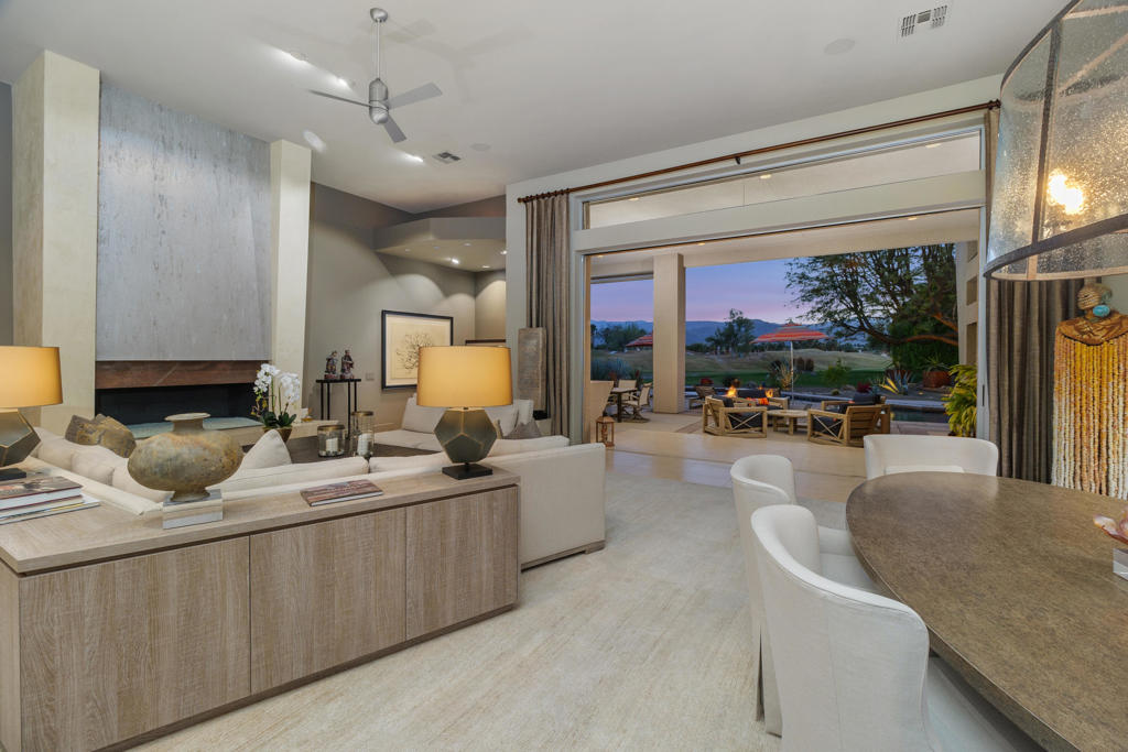 81 Royal Saint Georges Way