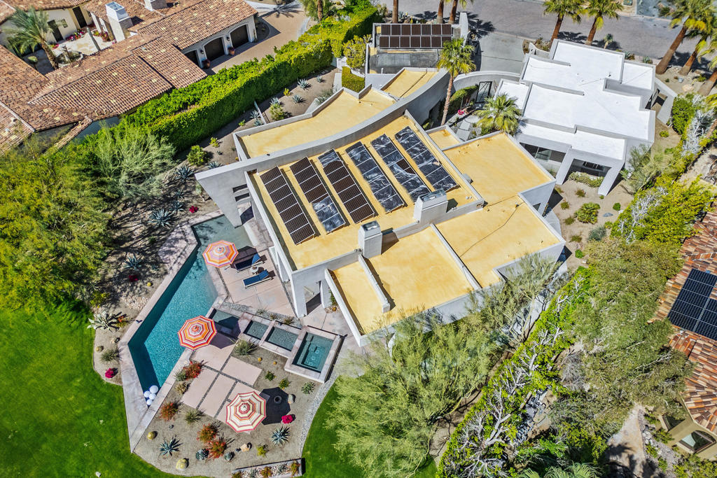 81 Royal Saint Georges Way