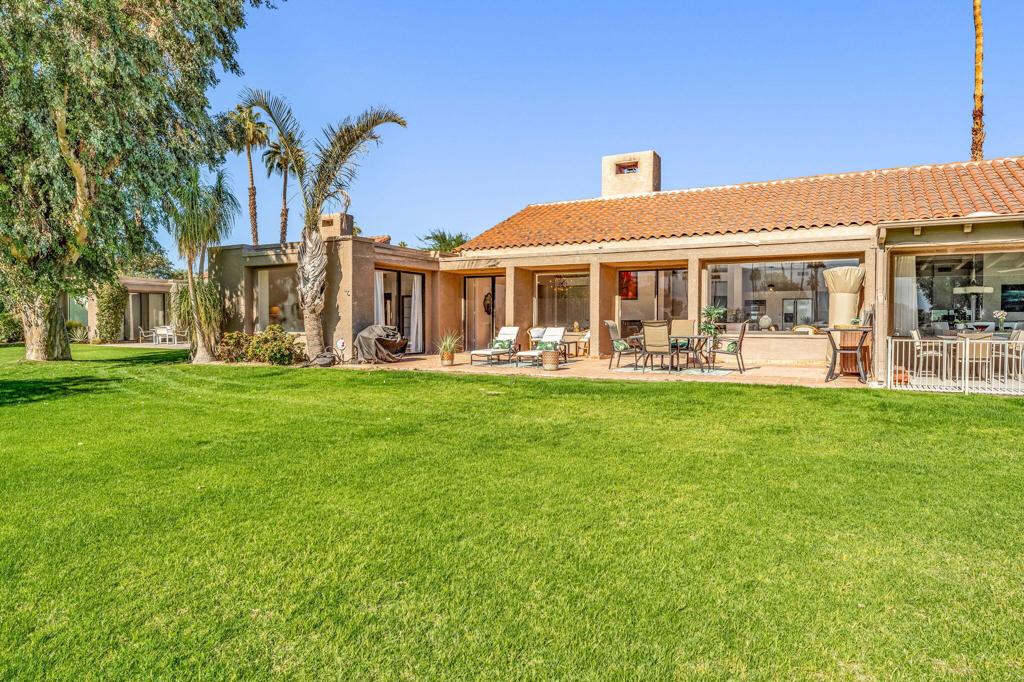 511 Desert West Drive