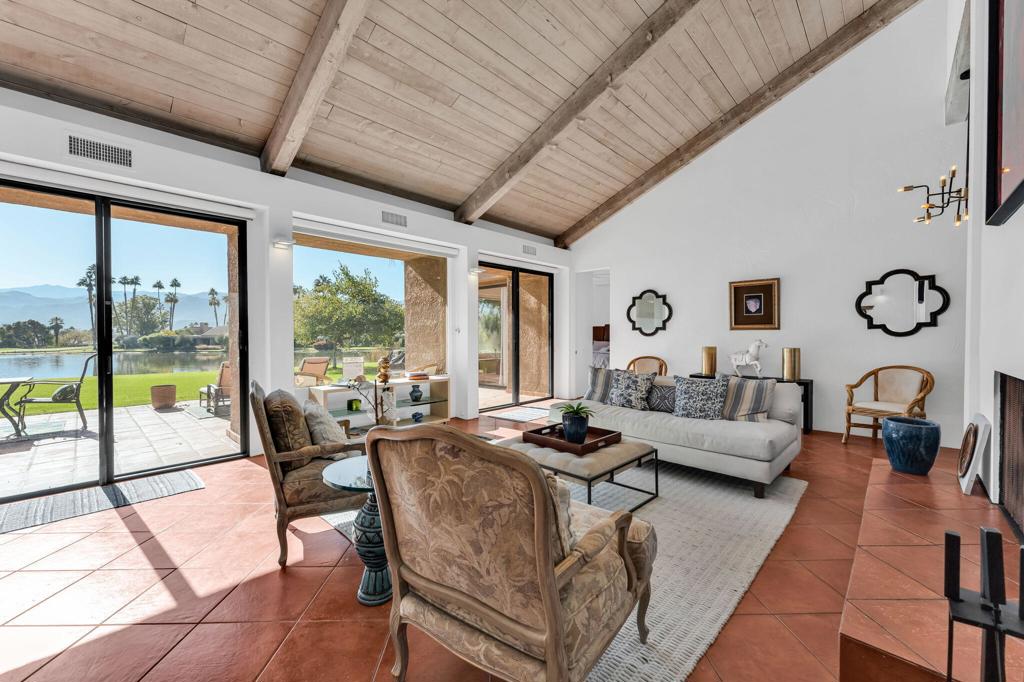 511 Desert West Drive