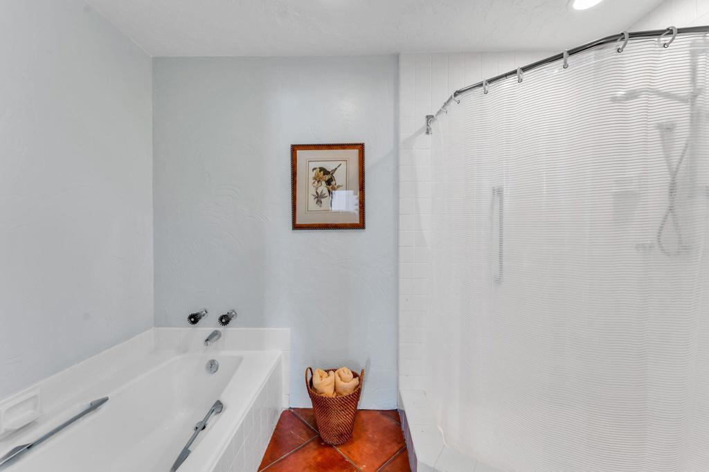 511 Desert West Drive