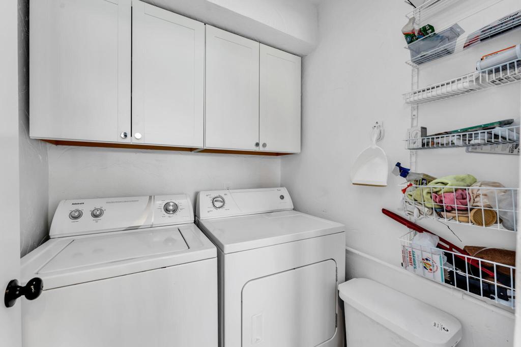 511 Desert West Drive