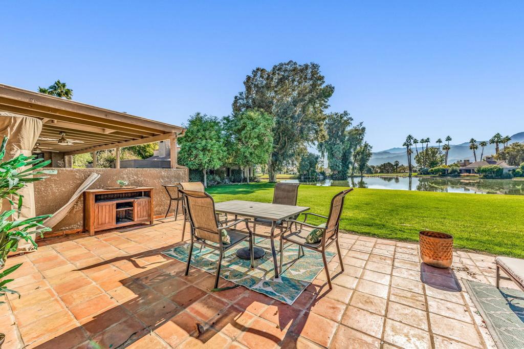 511 Desert West Drive