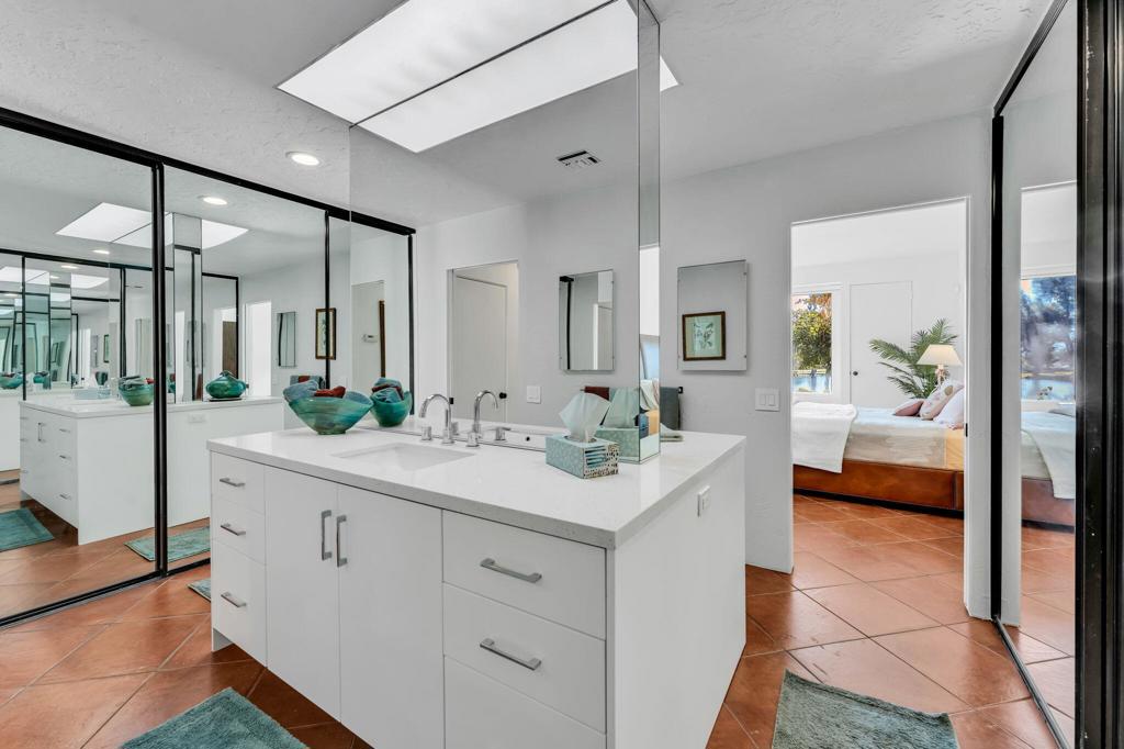 511 Desert West Drive