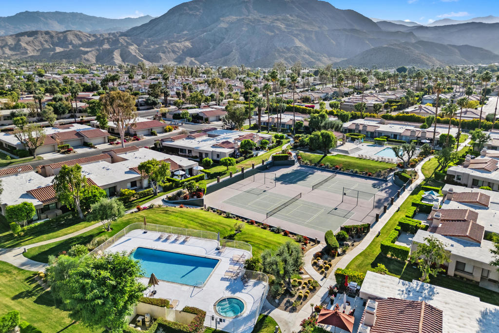 72806 Fleetwood Circle