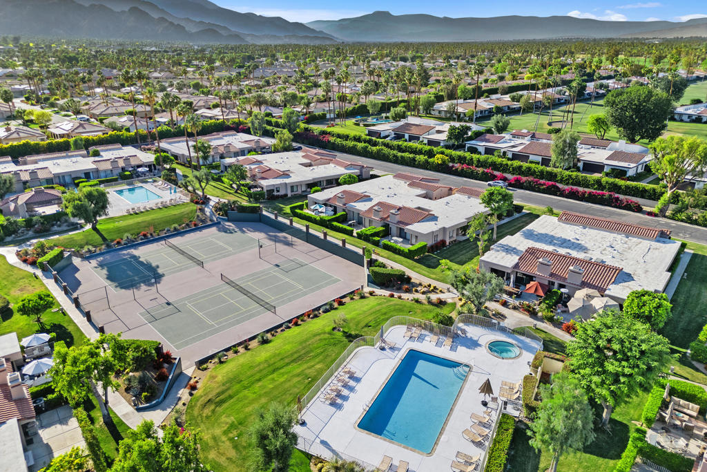 72806 Fleetwood Circle