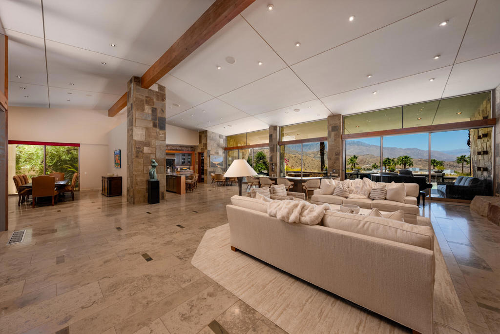 9 Rockcrest Drive