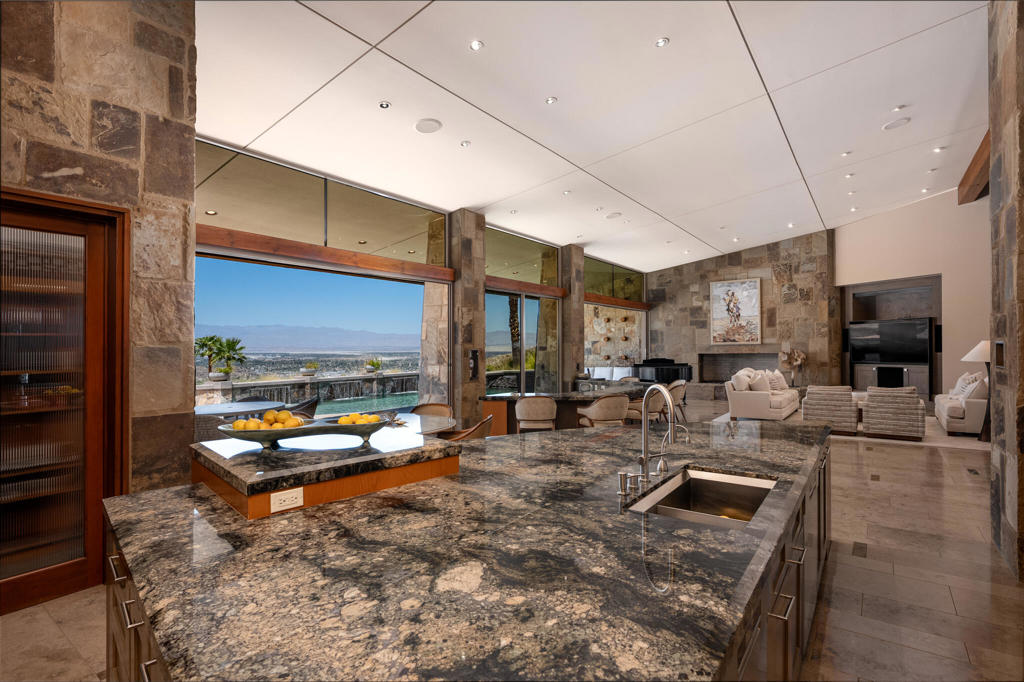 9 Rockcrest Drive