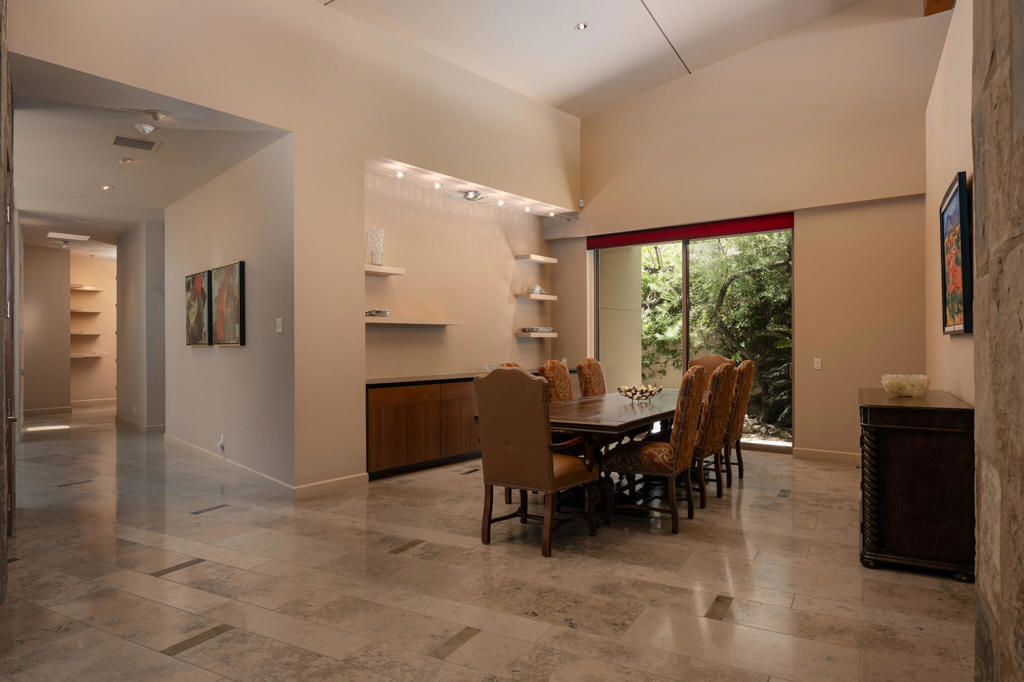 9 Rockcrest Drive
