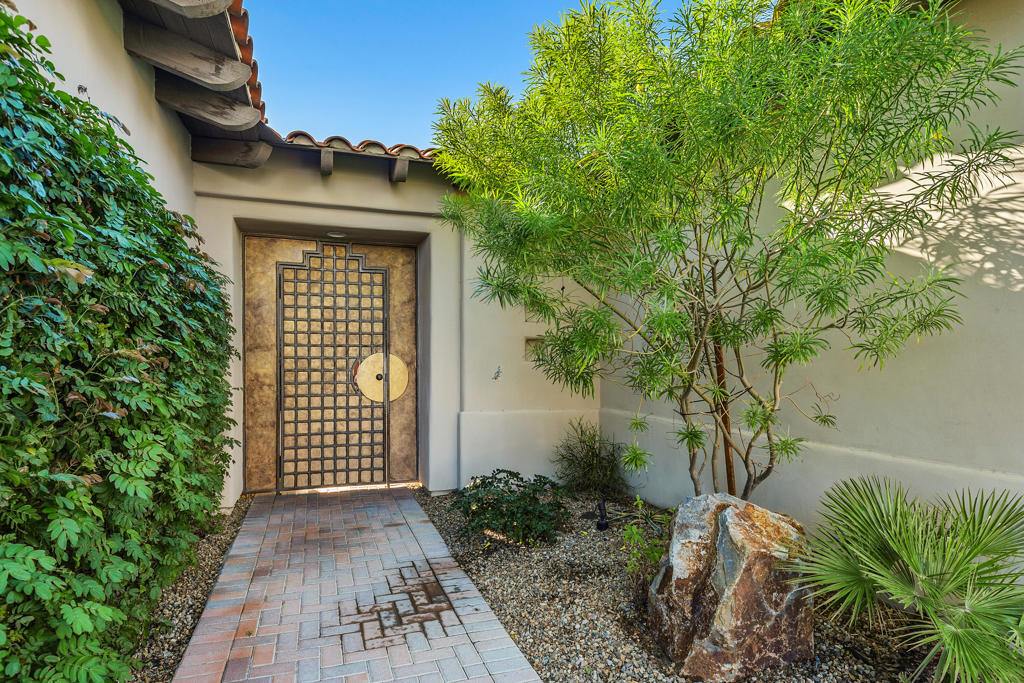 284 Loch Lomond Road