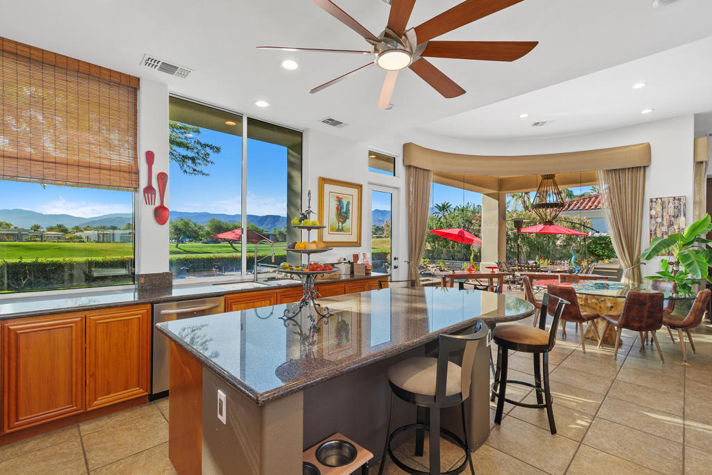 284 Loch Lomond Road