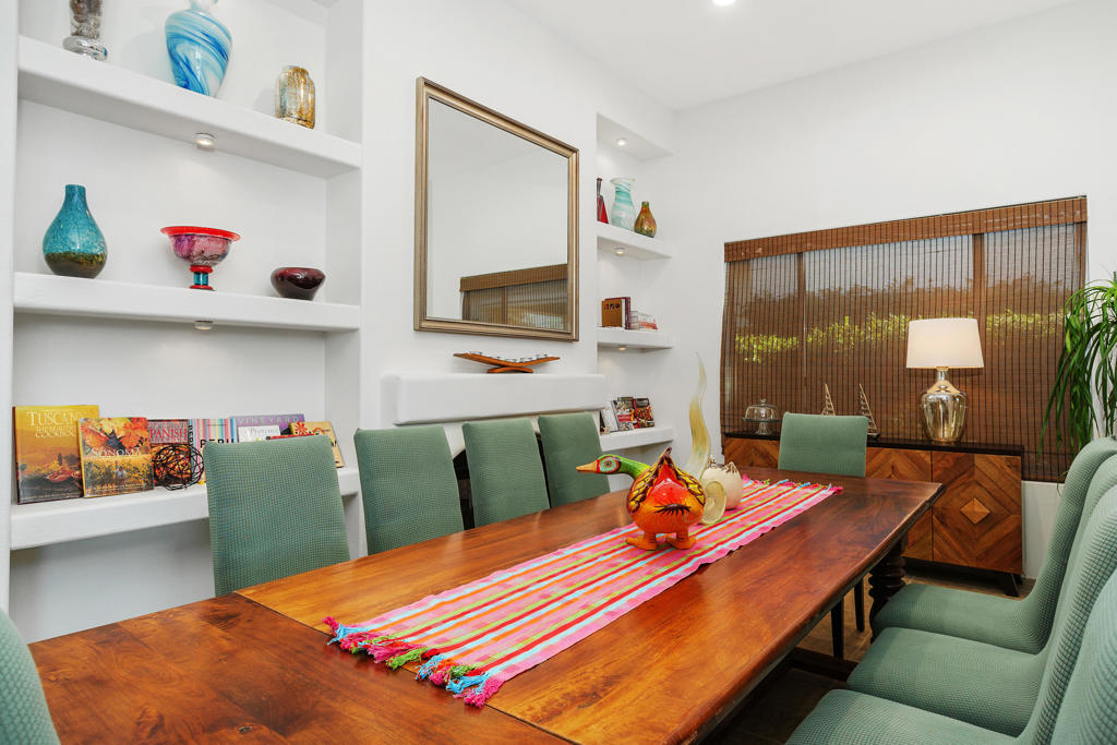 284 Loch Lomond Road