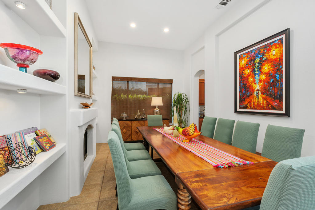 284 Loch Lomond Road