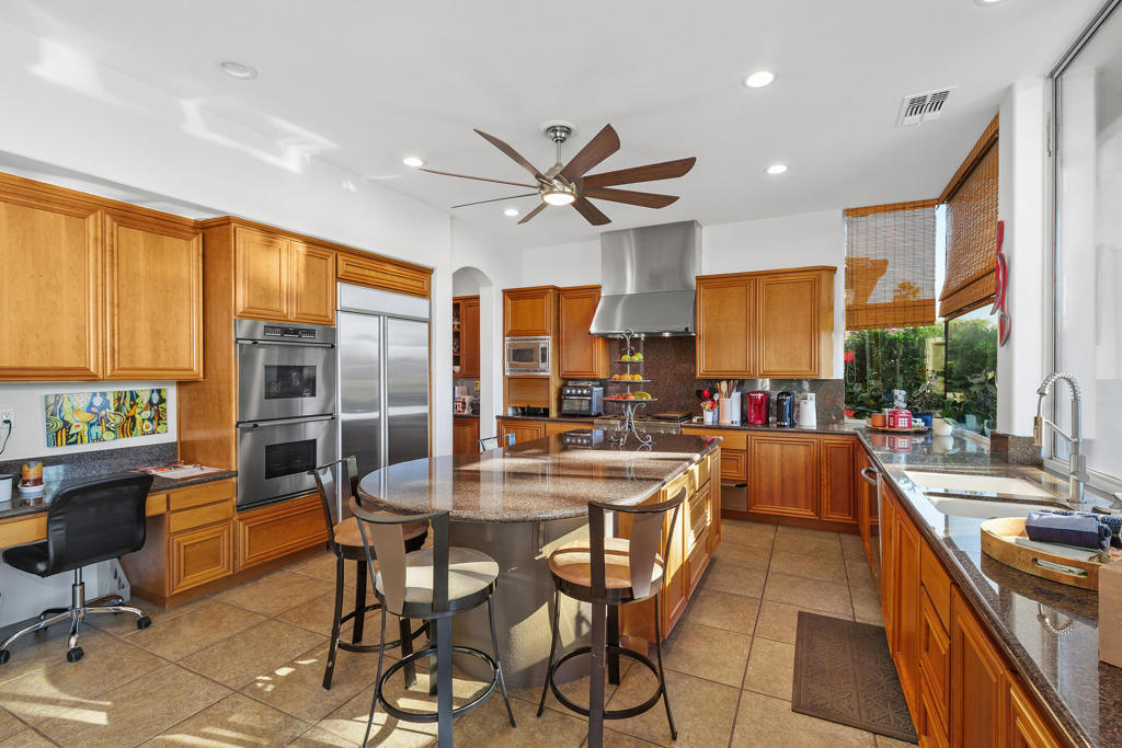 284 Loch Lomond Road