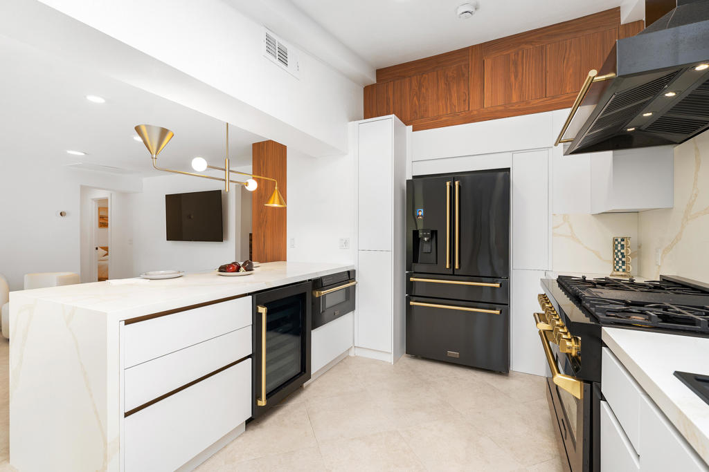 72114 Follensbee Road