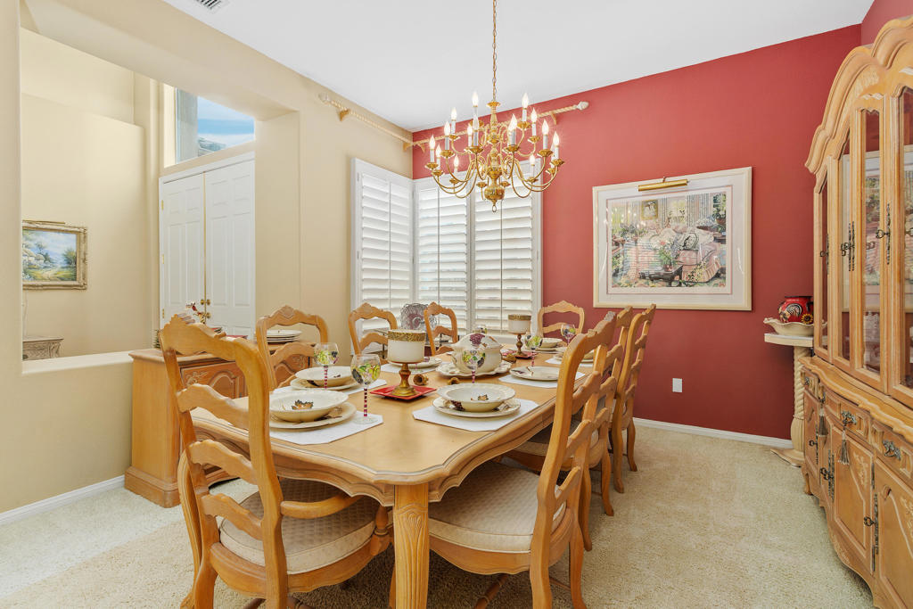 2 Othello Court