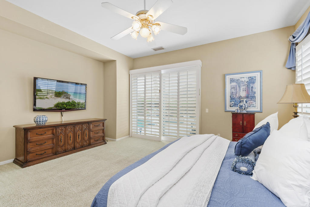 2 Othello Court