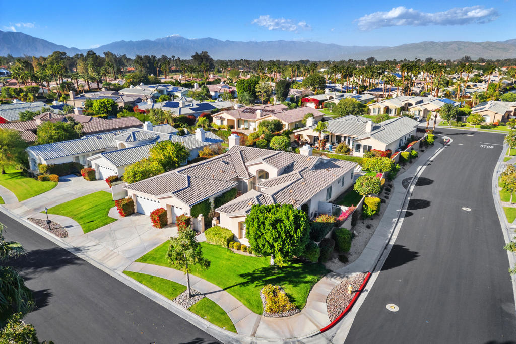 2 Othello Court