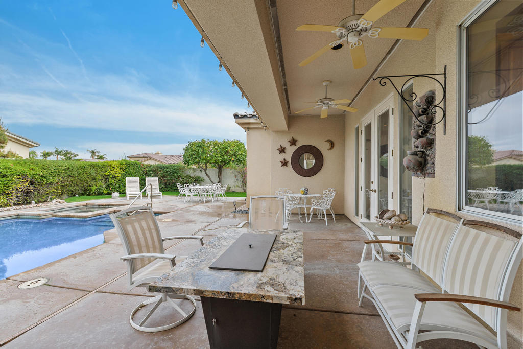 2 Othello Court