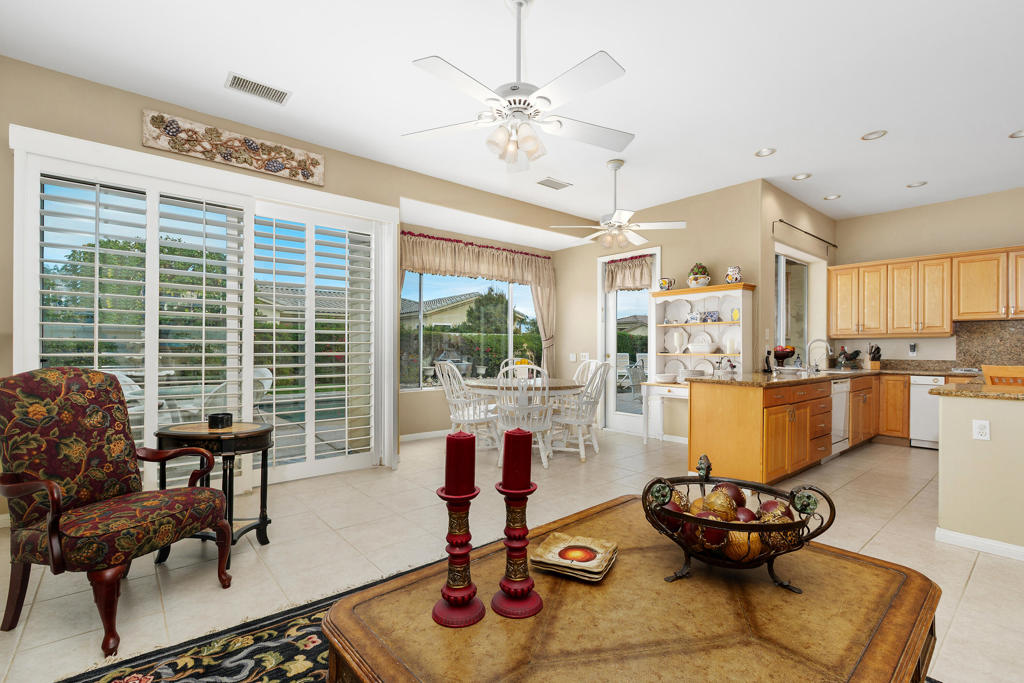 2 Othello Court