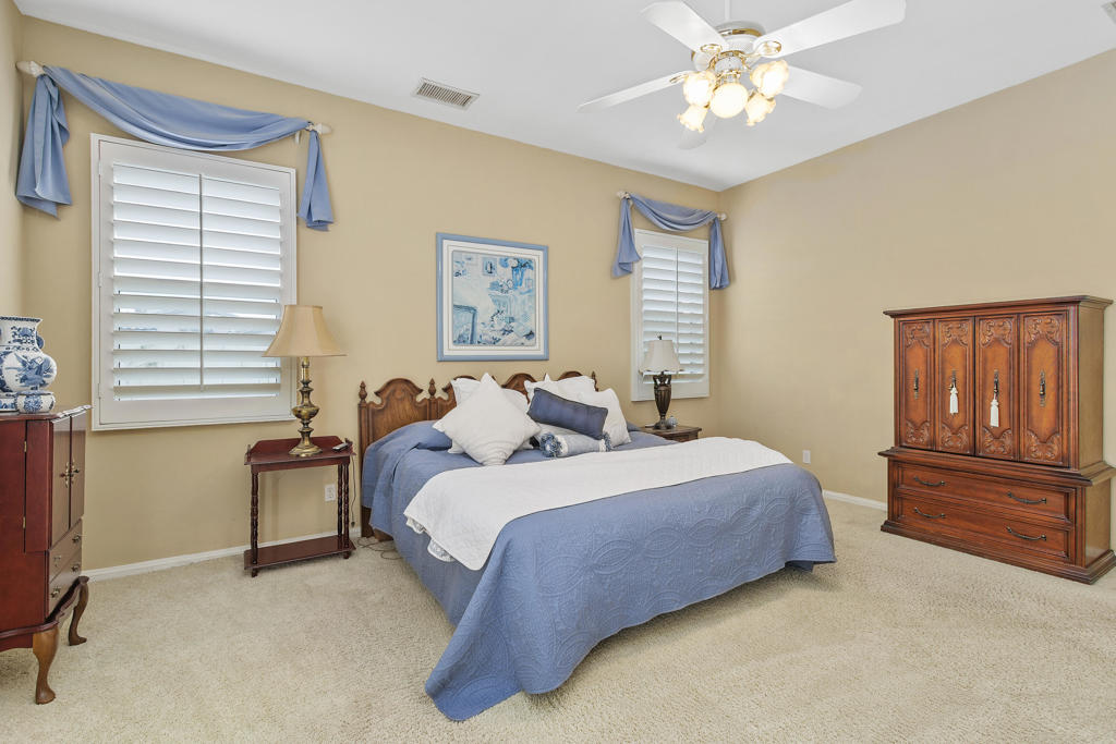 2 Othello Court
