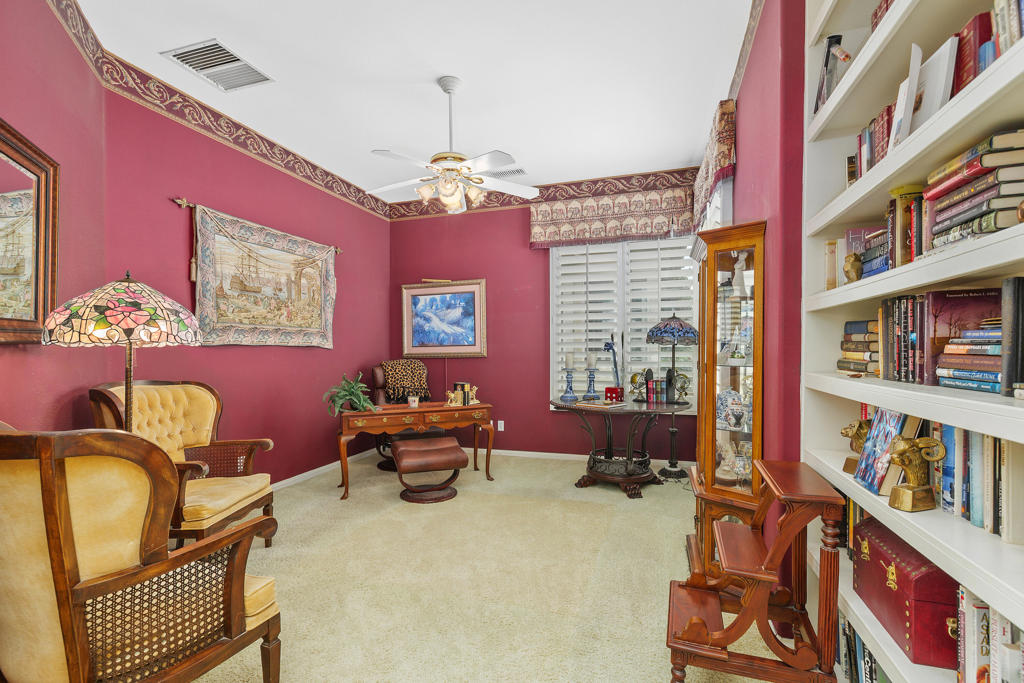 2 Othello Court