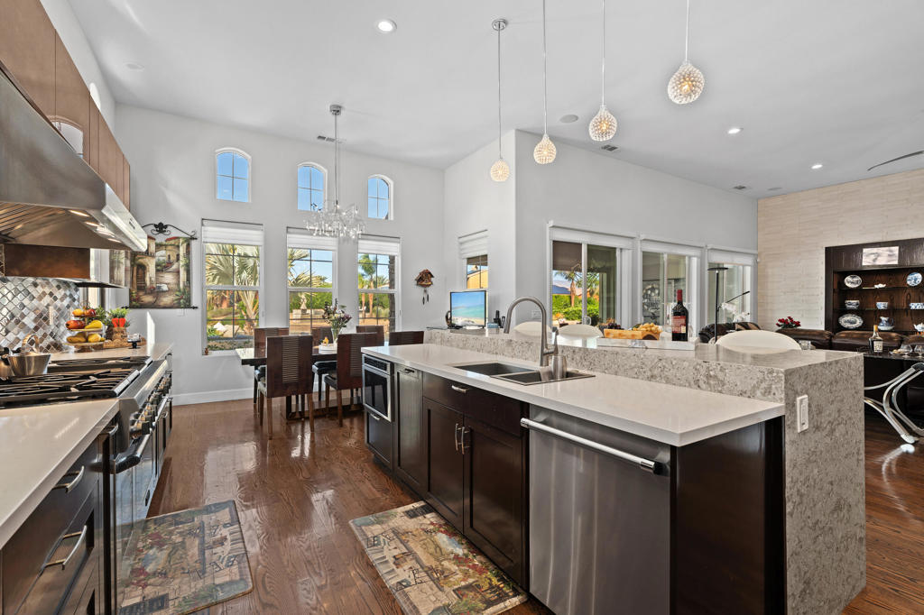 4 Via Santo Tomas Drive