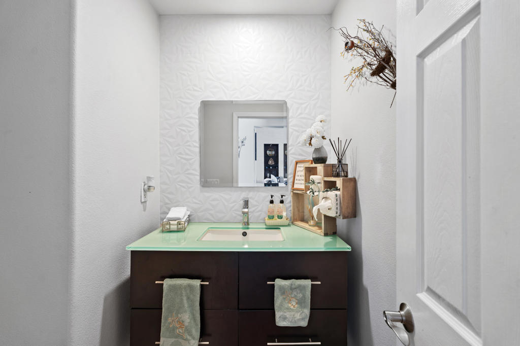 4 Via Santo Tomas Drive